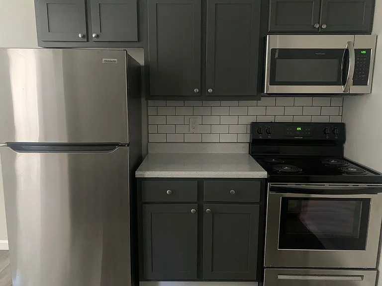 101 Arletta Street — Photo 2
