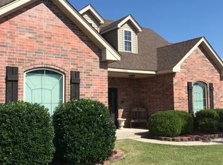 3300 Fairway Dr, Weatherford, OK 73096