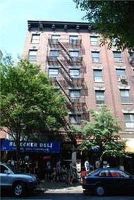 Rented by Buchbinder & Warren | media 23