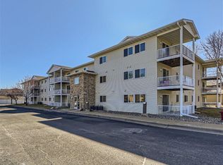 875 Bahls Dr APT 306, Hastings, MN 55033