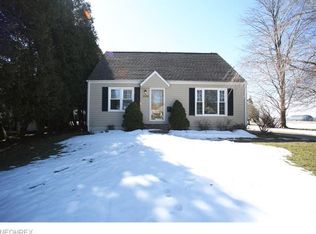 2128 Quayle Dr, Akron, OH 44312