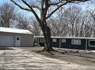 W8804 Marsh Rd, Fort Atkinson, WI 53538