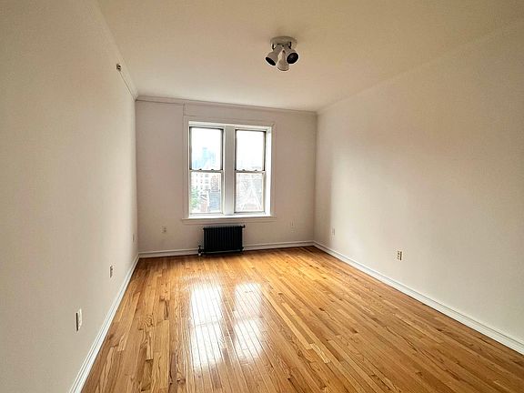 3rd image of 41-41 43rd St #E9