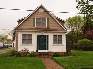 206 Pennsylvania Ave, Zelienople, PA 16063