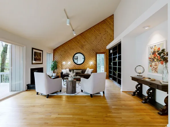 4533 Shys Hill Rd, Nashville, TN 37215