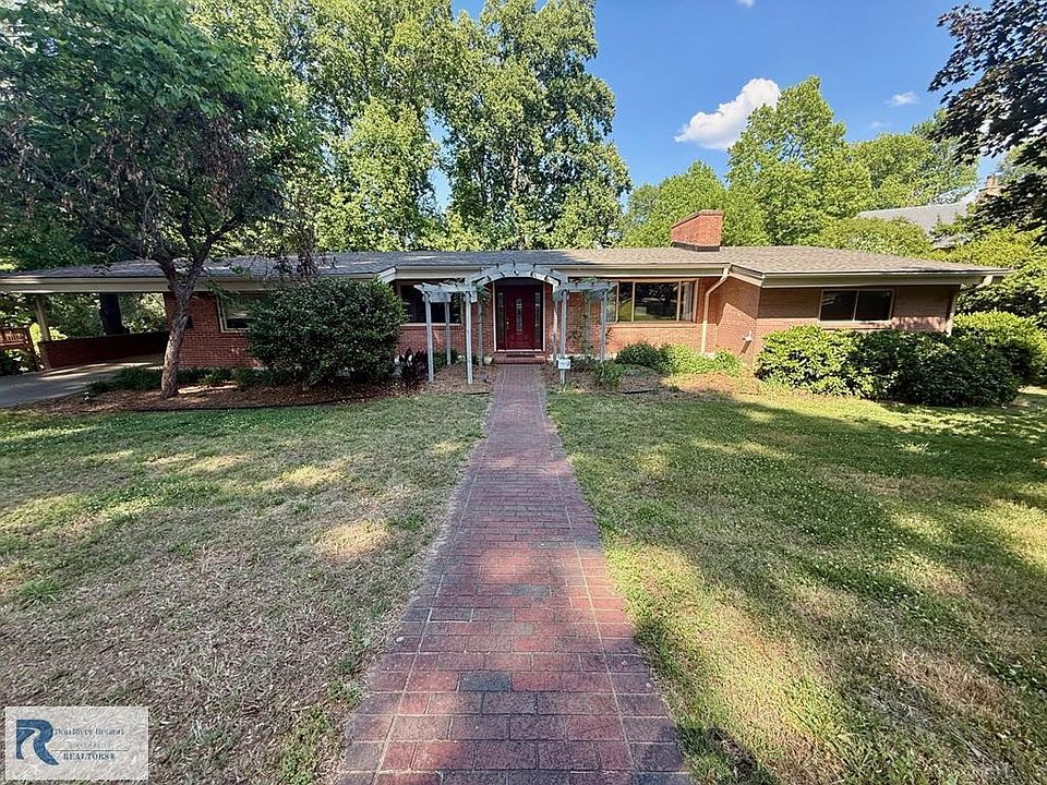 1st image of 451 Hawthorne Dr