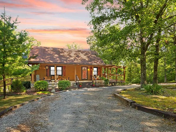 1340 Sharp Rd, Falmouth, KY 41040