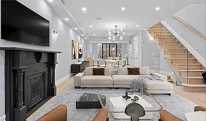 154 Cornelia Street, #2