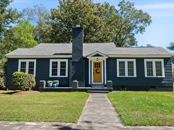 210 S 15th Ave, Hattiesburg, MS 39401