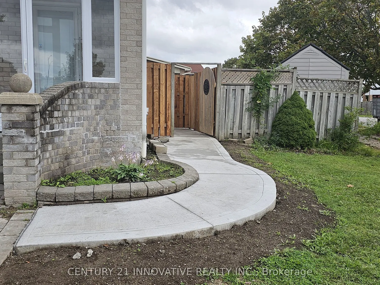2 bed, $1,700 — Photo 2