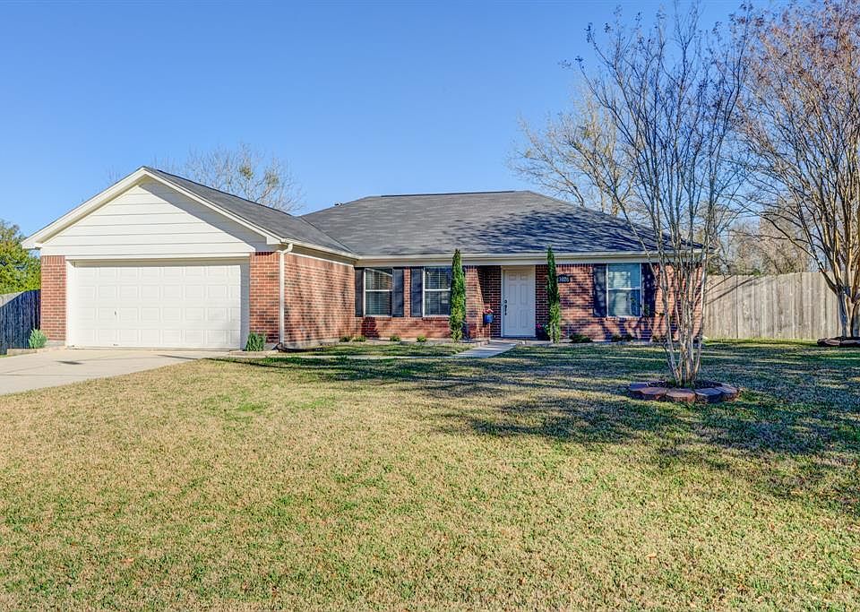 1st image of 13026 Valleywood Cir