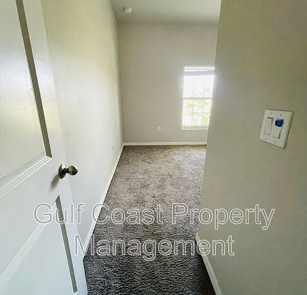 1700 NW 6th St — Photo 26
