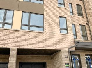 21 Woodstream Dr, Toronto, ON M9W 0G1