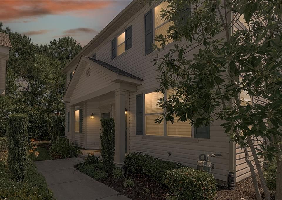 1st image of 4108 Clarendon Way