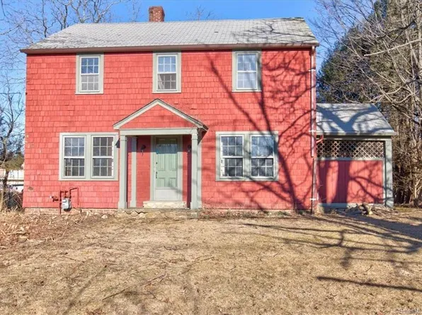 1080 North Main Street, Killingly, CT 06241