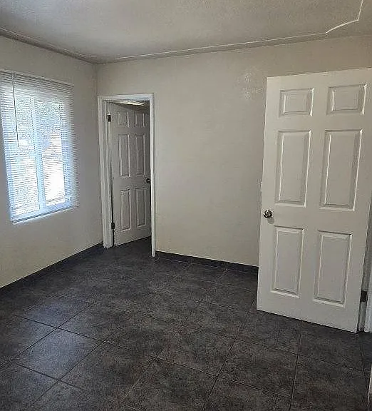 3373 E Clinton Ave #C — Photo 4