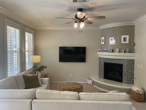 2nd image of 1056 Breakaway Dr