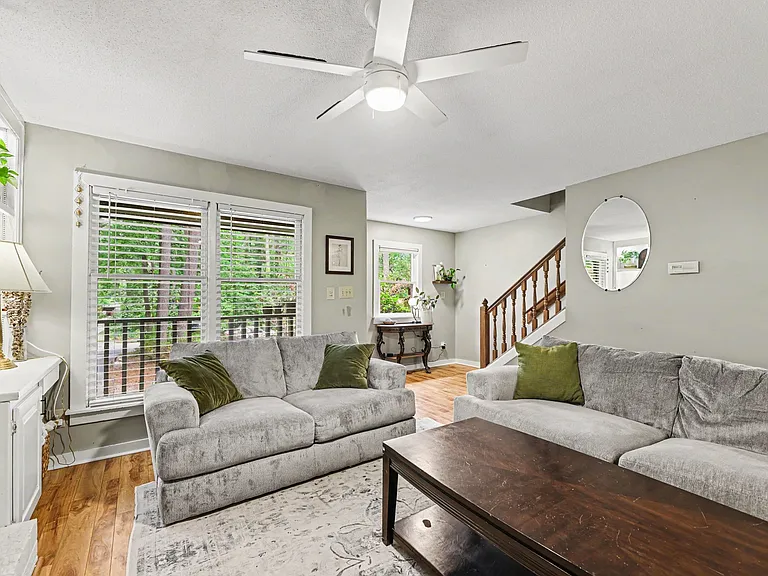 511 Carolina Ave — Photo 4