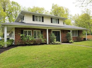 147 Willow Ridge Dr, Amherst, NY 14228