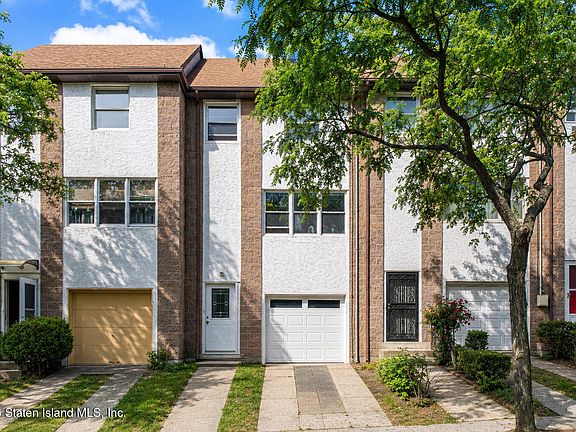2nd image of 102 Cebra Ave