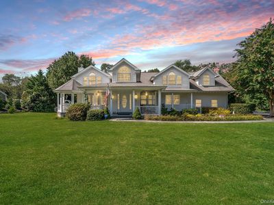 6 Daniel Way, Setauket, NY, 11733