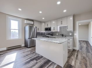 75 E Main St APT 4, Mount Joy, PA 17552