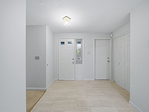 4th image of 31 Shaw Farm Rd Unit 31