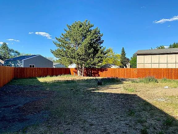14505 E 18th Ave — Photo 11