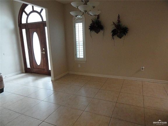 2nd image of 4005 Fir Ave