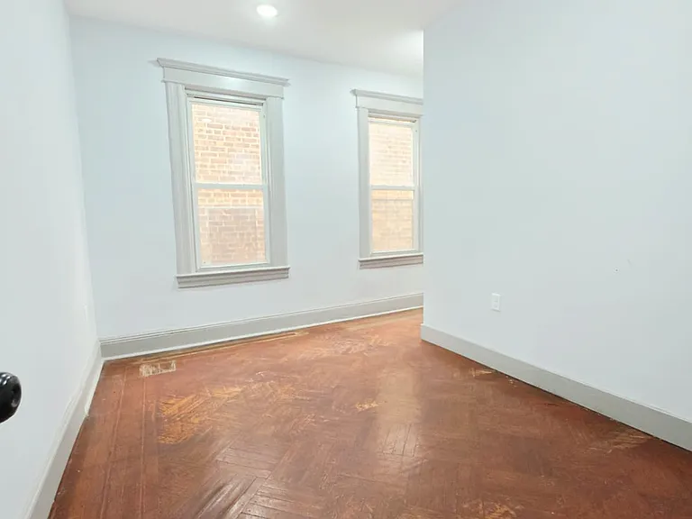 154 Wegman Pkwy #3 — Photo 4