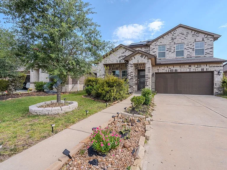 24714 Aliaga Glen Dr — Photo 1