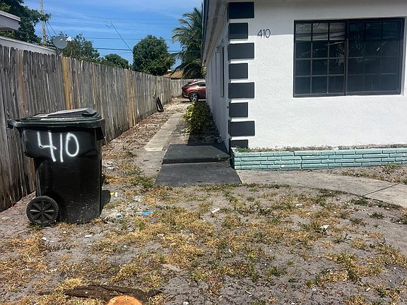 3rd image of 410 S D Street