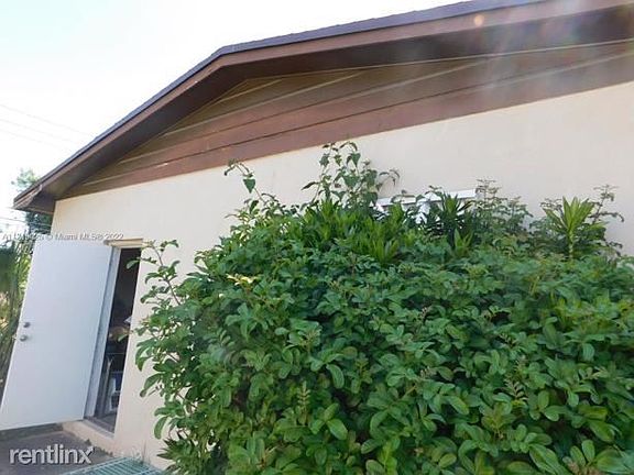 5th image of 11515 Pinkston Dr