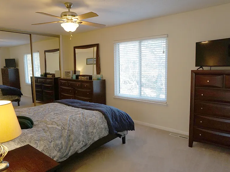 2312 Kingbird Ln — Photo 9