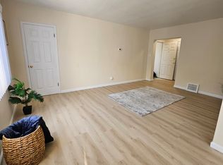 2417 Ivy Dr APT 4, Oakland, CA 94606