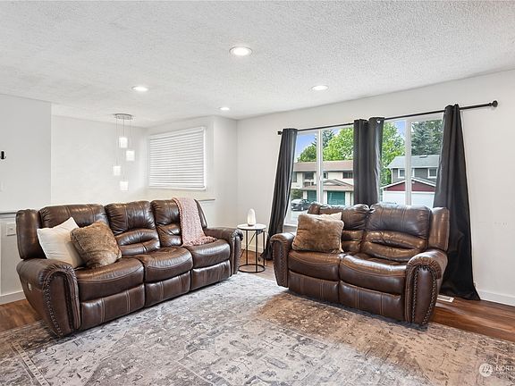 3rd image of 6010 98th Street NE