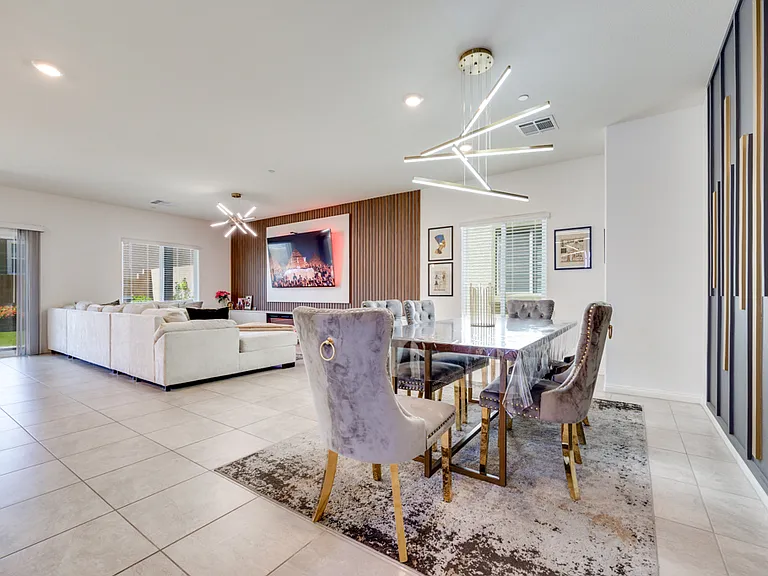 10963 Preston Trails Ave — Photo 32