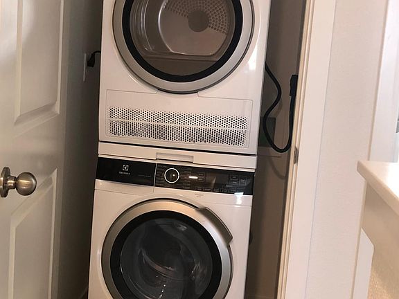 Washer and dryer upstairs