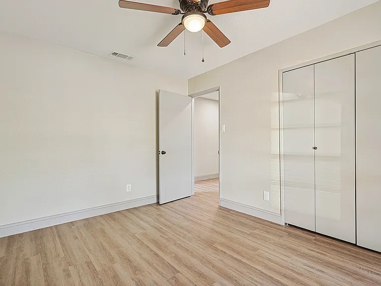 2903 Winterberry Dr — Photo 14