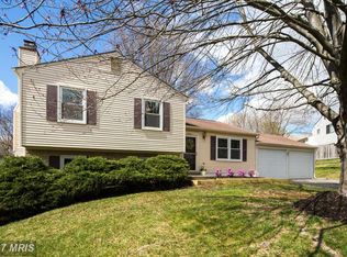 24710 Cutsail Dr, Damascus, MD 20872