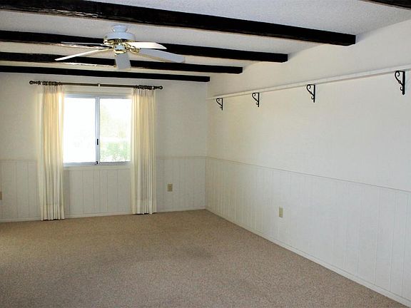 5th image of 13530 W Hyacinth Dr