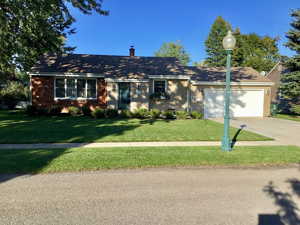 1st image of 124 Cadman Dr