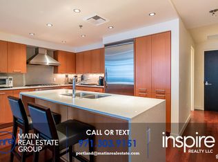 1310 NW Naito Pkwy UNIT 704A, Portland, OR 97209