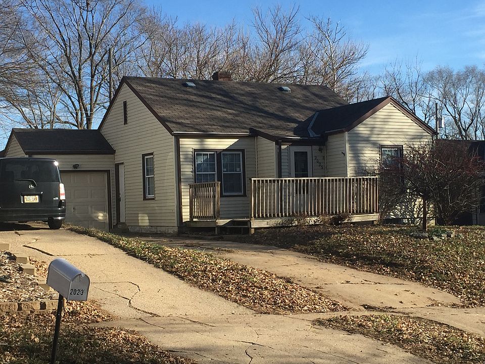 2025 Calhoun ST