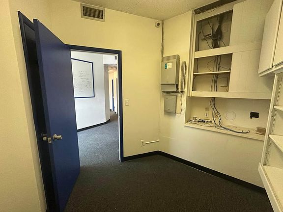 3rd image of 2428 W Sylvania Ave #2
