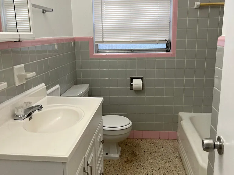 208 S Armenia Ave #1 — Photo 6