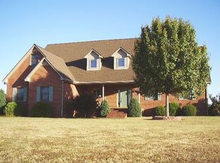 1104 K St, Martin, TN 38237