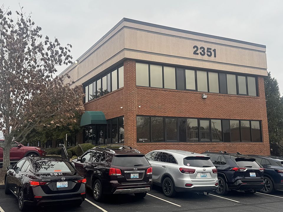 1st image of 2351 Huguenard Dr #300
