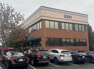 2351 Huguenard Dr #300, Lexington, KY 40503