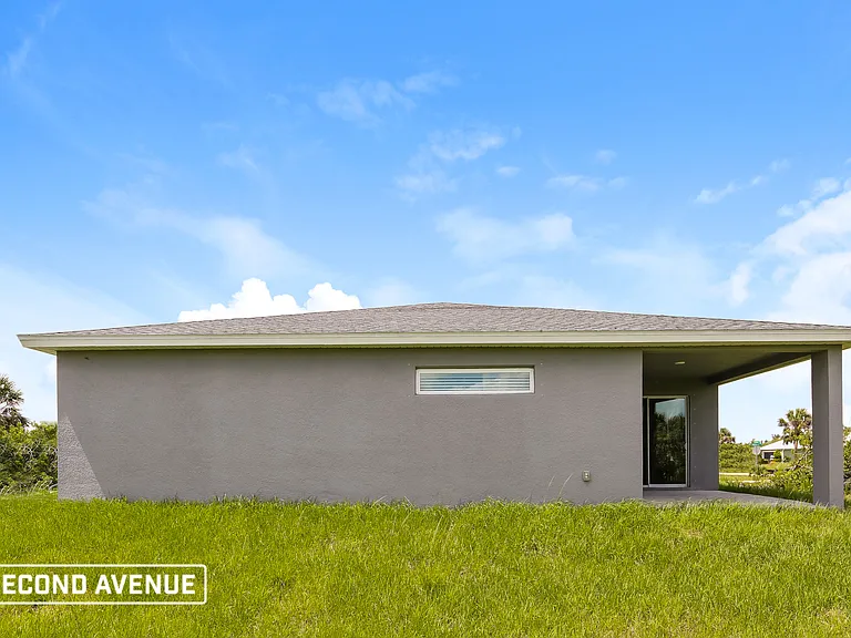 19457 Villanova Ave — Photo 15